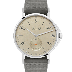 NOMOS Glashütte Ahoi Ahoi Neomatik 38 Datum Sand 517 in Ravensburg