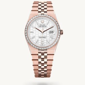 rolex Land-Dweller in 18 Karat Everose-Gold