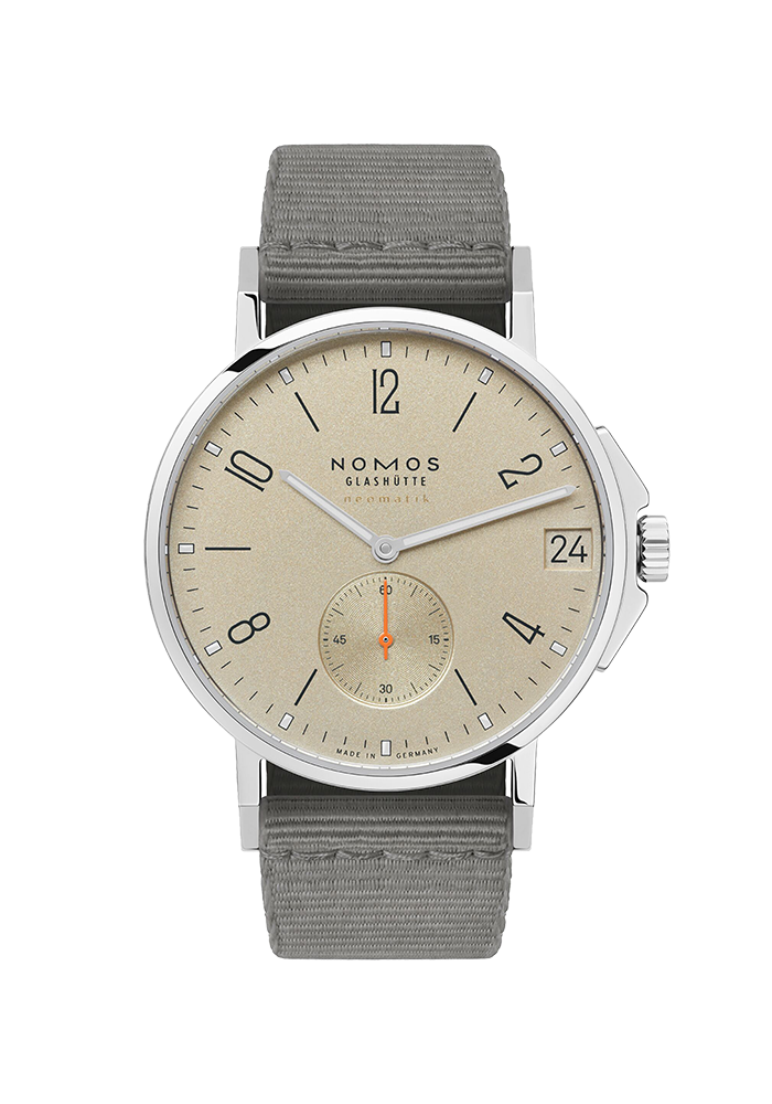 NOMOS Glashütte Ahoi Ahoi Neomatik 38 Datum Sand 527 in Ravensburg